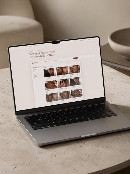 Digital course platform design on a laptop